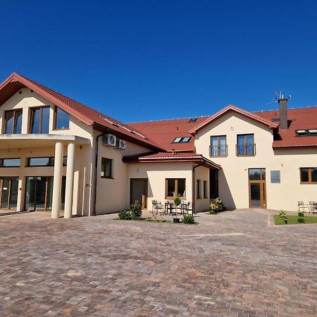 Villa Nova Szuminka المظهر الخارجي الصورة